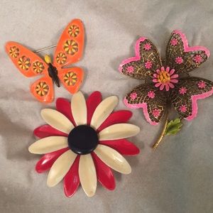 Vintage 70’s 3 Piece Brooch Bundle